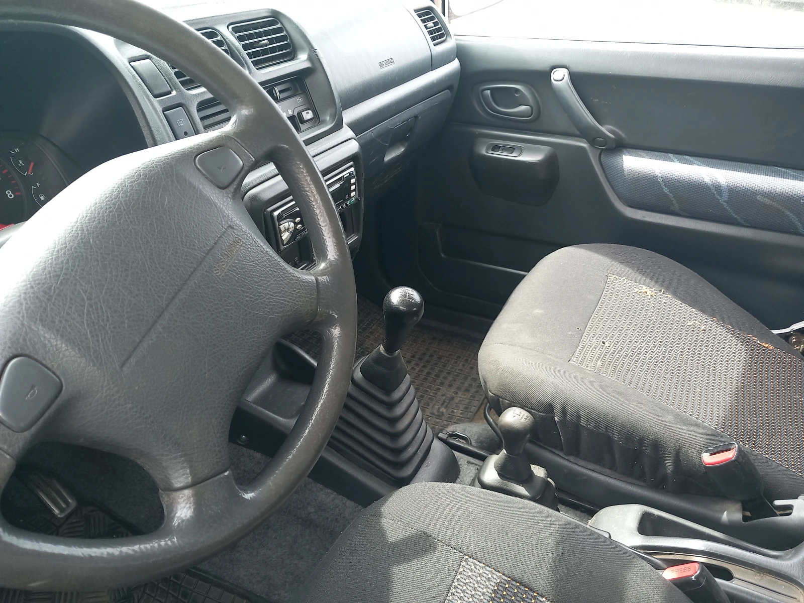 Suzuki Jimny 4x4 бензин  - изображение 7