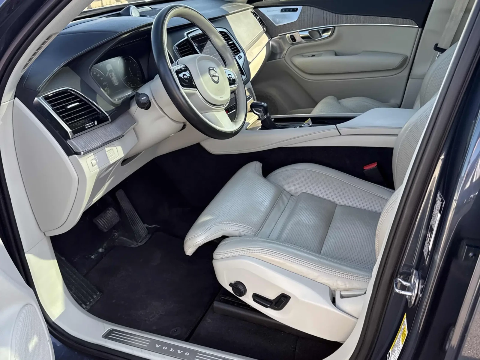 Volvo Xc90 INSCRIPTION* CARFAX* БЕЗ ПЪРВОНАЧАЛНА - изображение 6