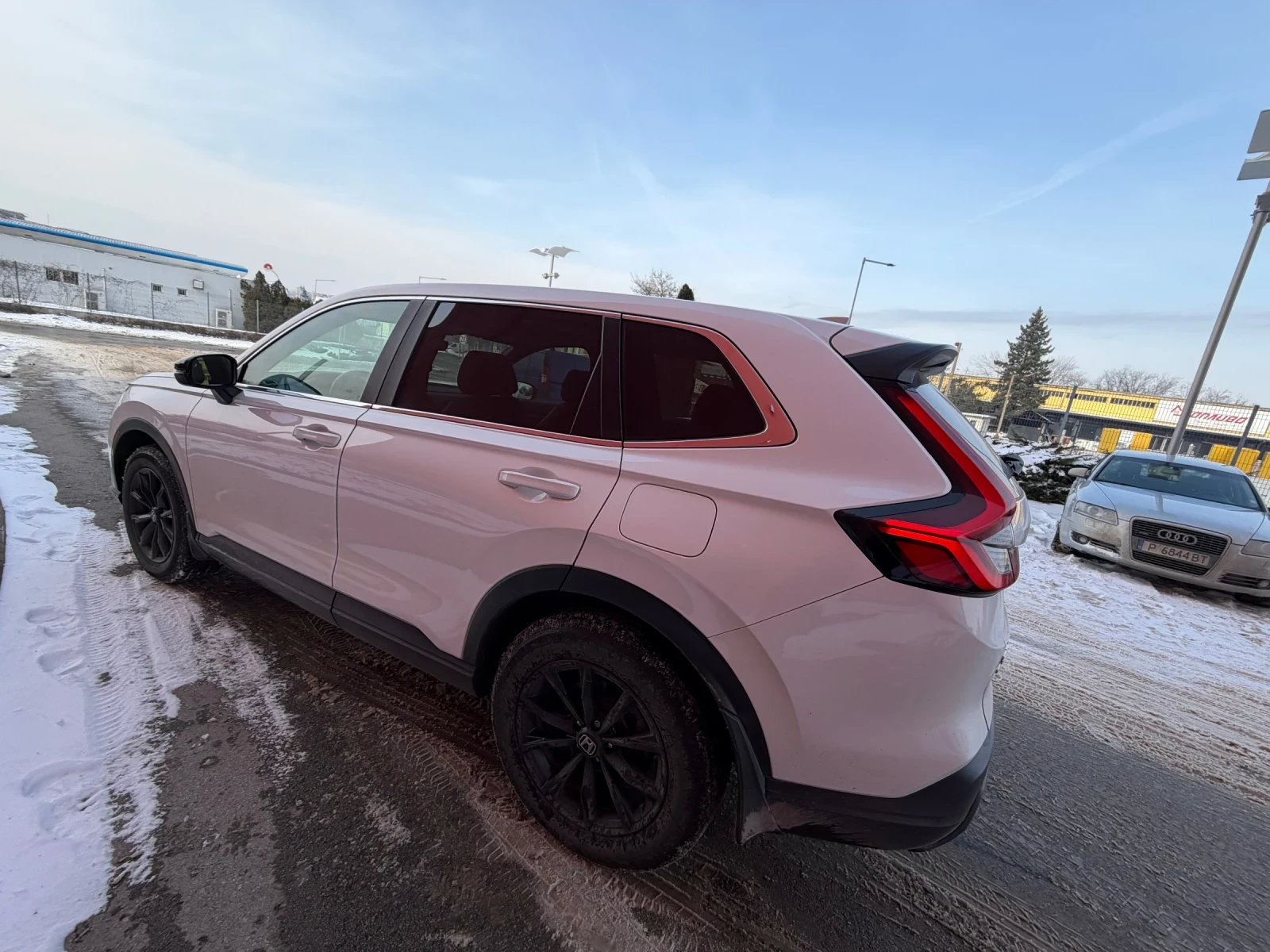 Honda Cr-v 2.0i* Sport* Hybrid* БАРТЕР - изображение 8