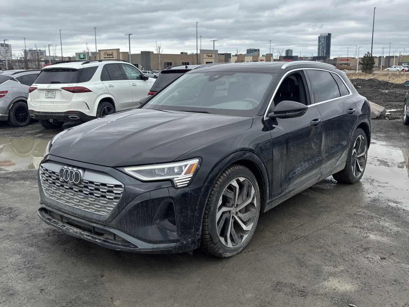 Audi Q8 E-Tron Premium Quattro