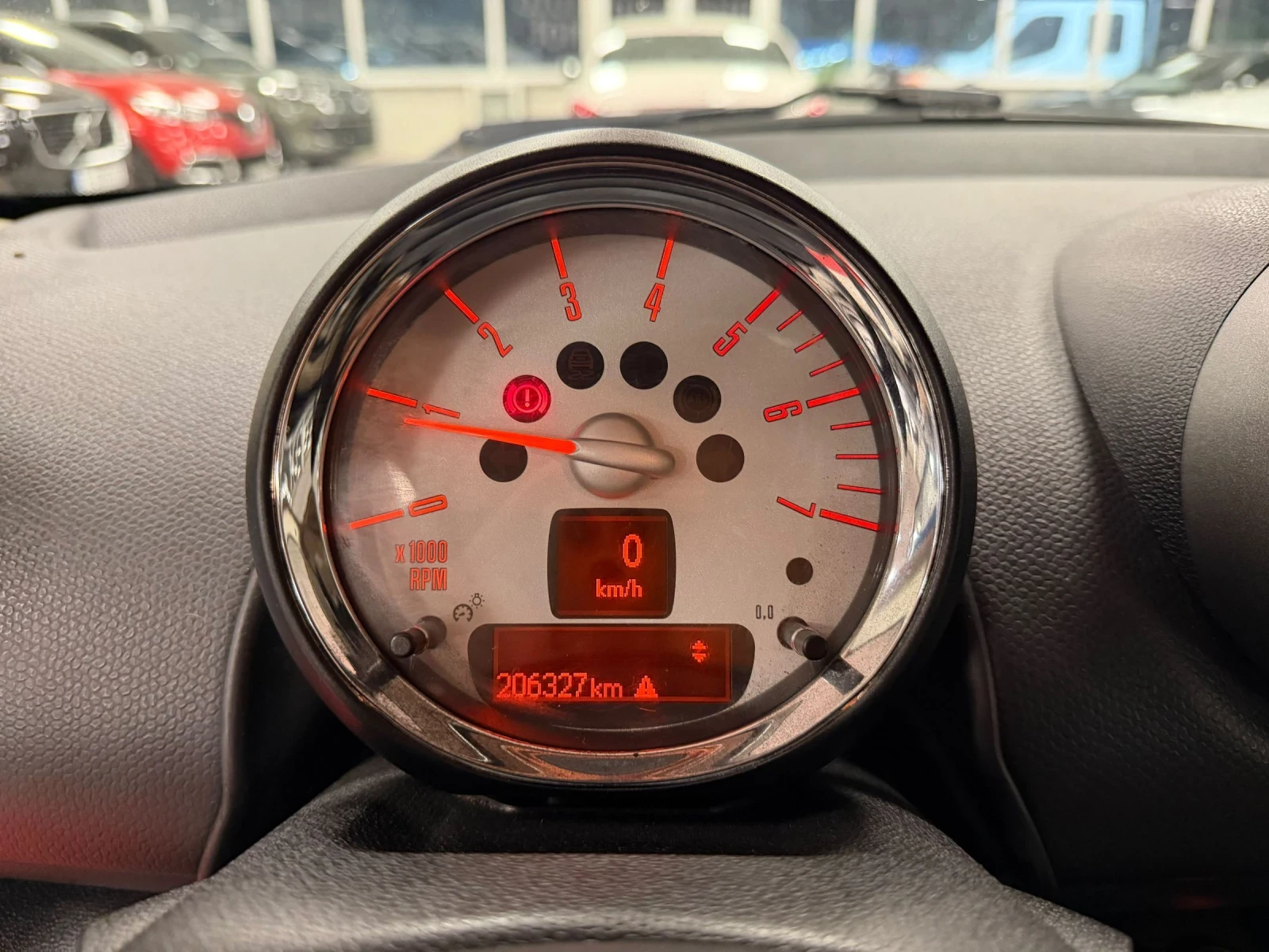 Mini Countryman D | Сменена верига | Обслужен , снимка 8 - Автомобили и джипове - 54805218