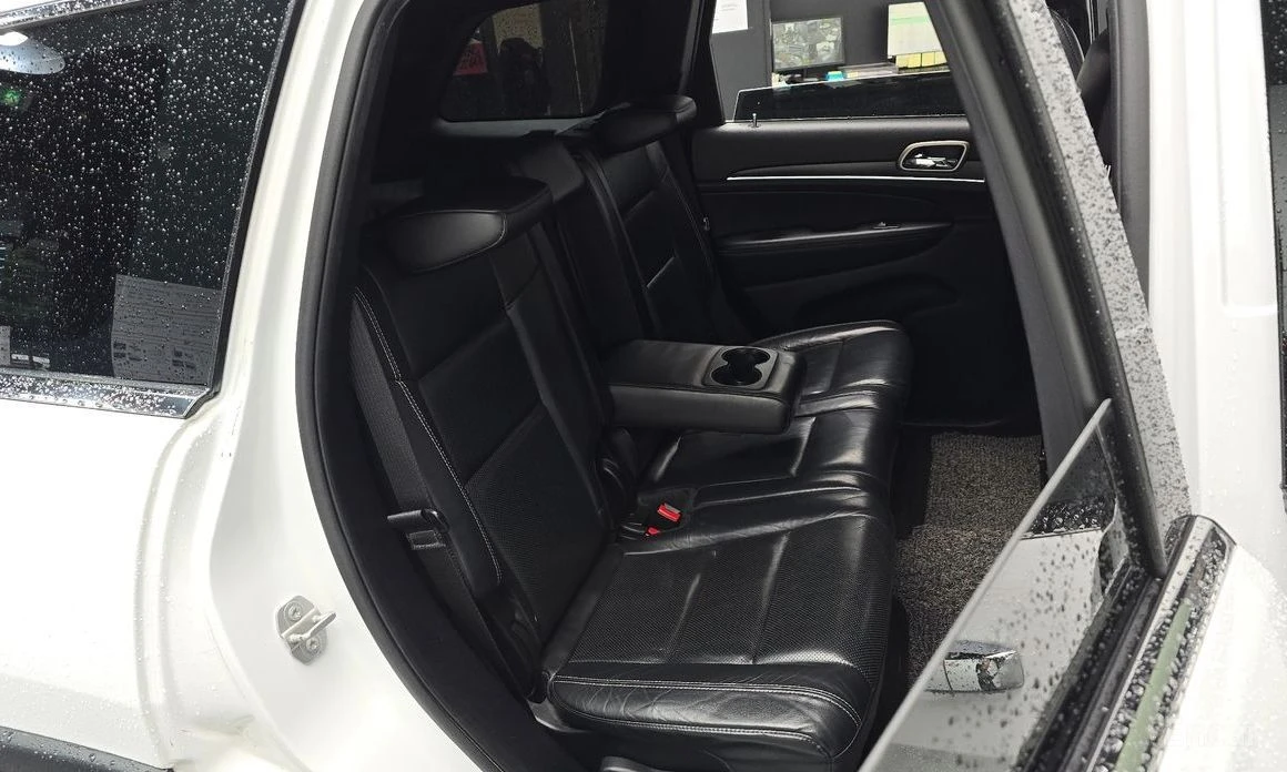 Jeep Grand cherokee, снимка 12 - Автомобили и джипове - 55073333