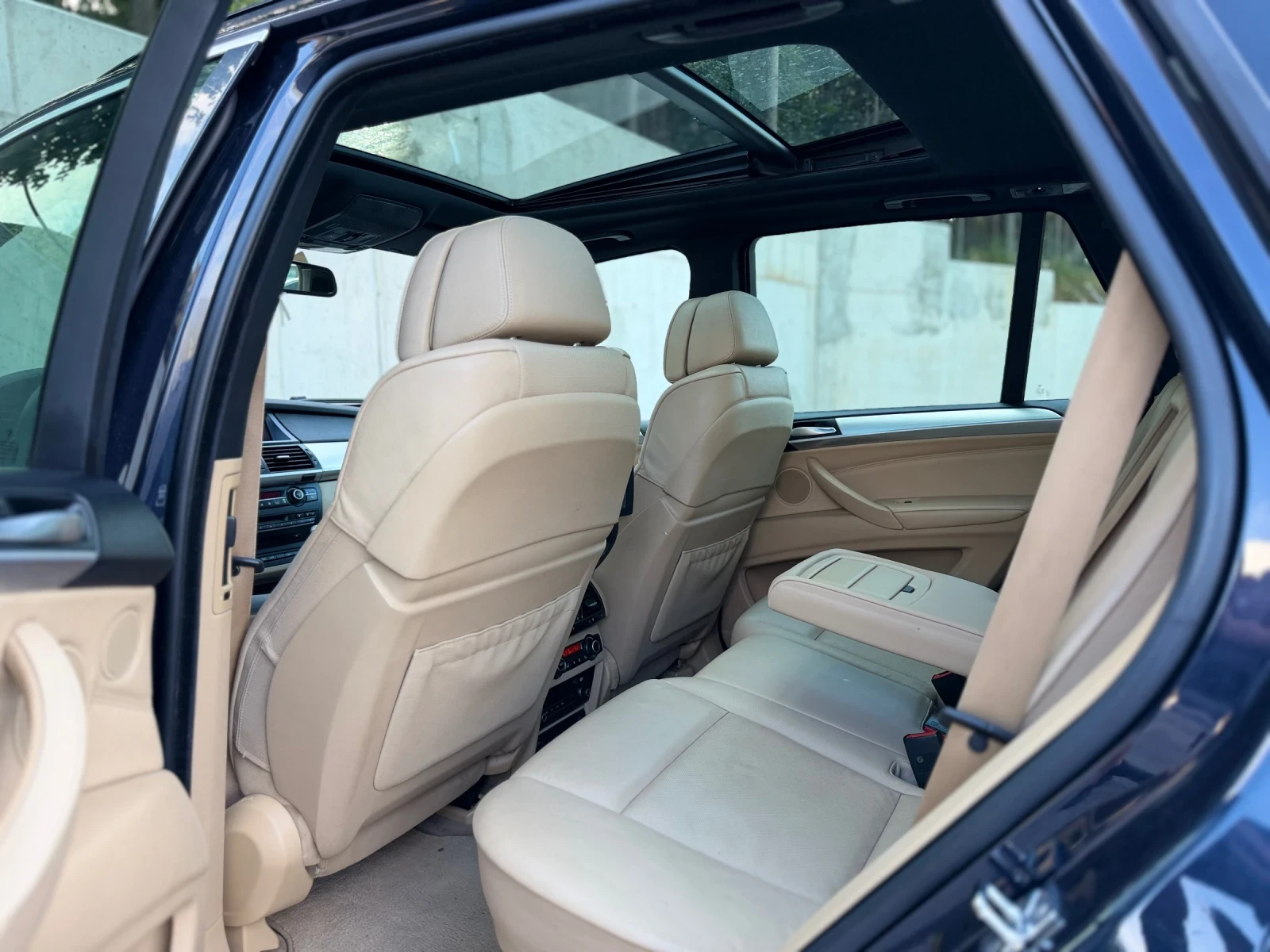 BMW X5 3.5D~286~M-PACKET~SOFT-CLOSE~KEYLESS~GO~ПАНОРАМА, снимка 16 - Автомобили и джипове - 55232401