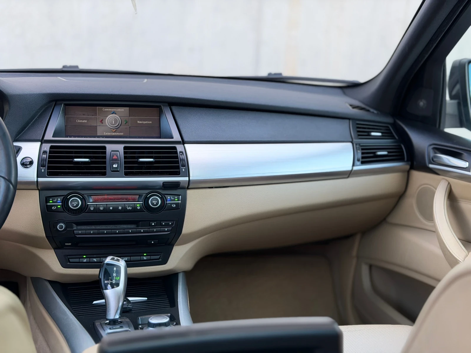 BMW X5 3.5D~286~M-PACKET~SOFT-CLOSE~KEYLESS~GO~ПАНОРАМА, снимка 13 - Автомобили и джипове - 55232401