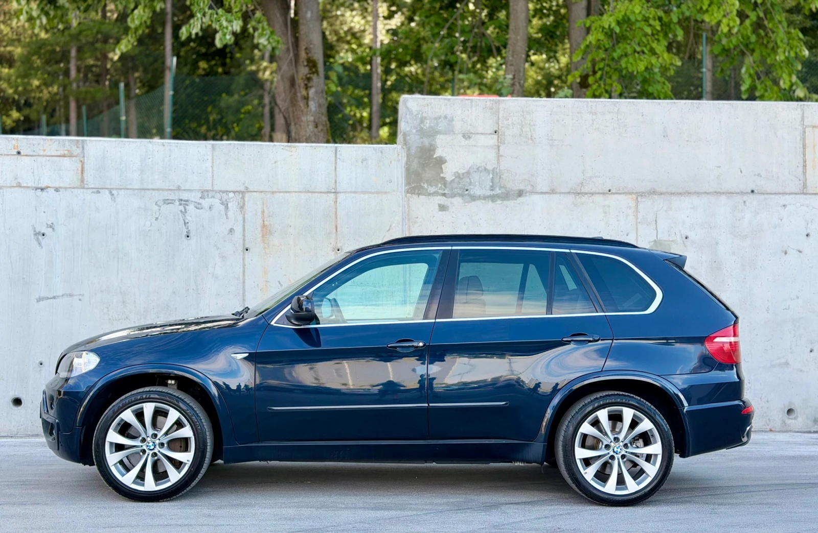 BMW X5 3.5D~286~M-PACKET~SOFT-CLOSE~KEYLESS~GO~ПАНОРАМА, снимка 8 - Автомобили и джипове - 55232401