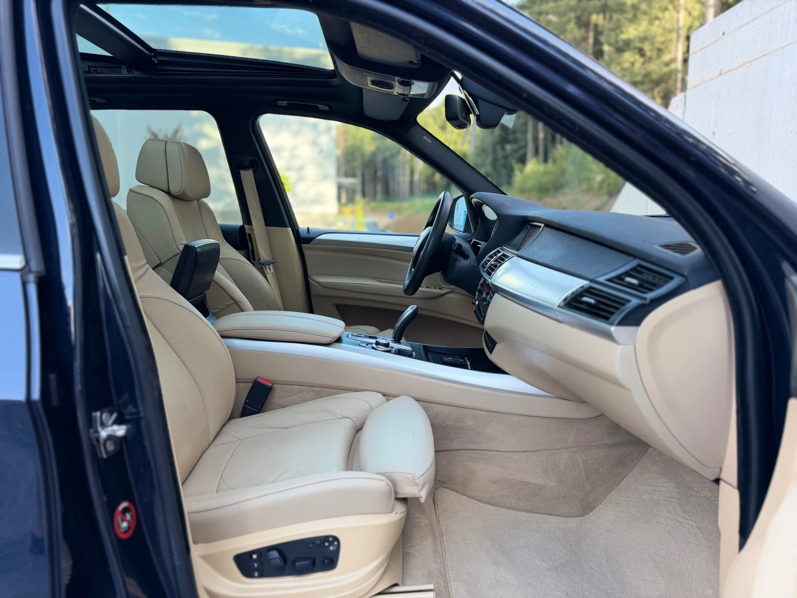 BMW X5 3.5D~286~M-PACKET~SOFT-CLOSE~KEYLESS~GO~ПАНОРАМА, снимка 15 - Автомобили и джипове - 55232401