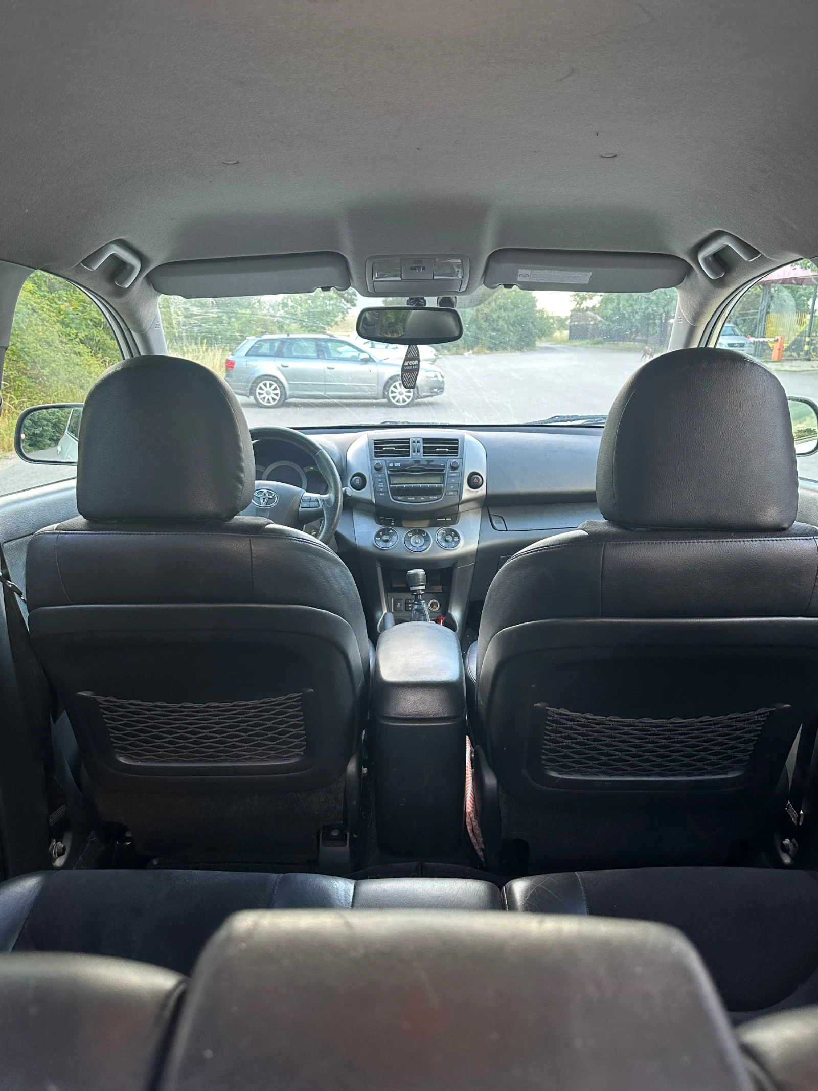 Toyota Rav4, снимка 4 - Автомобили и джипове - 55267711