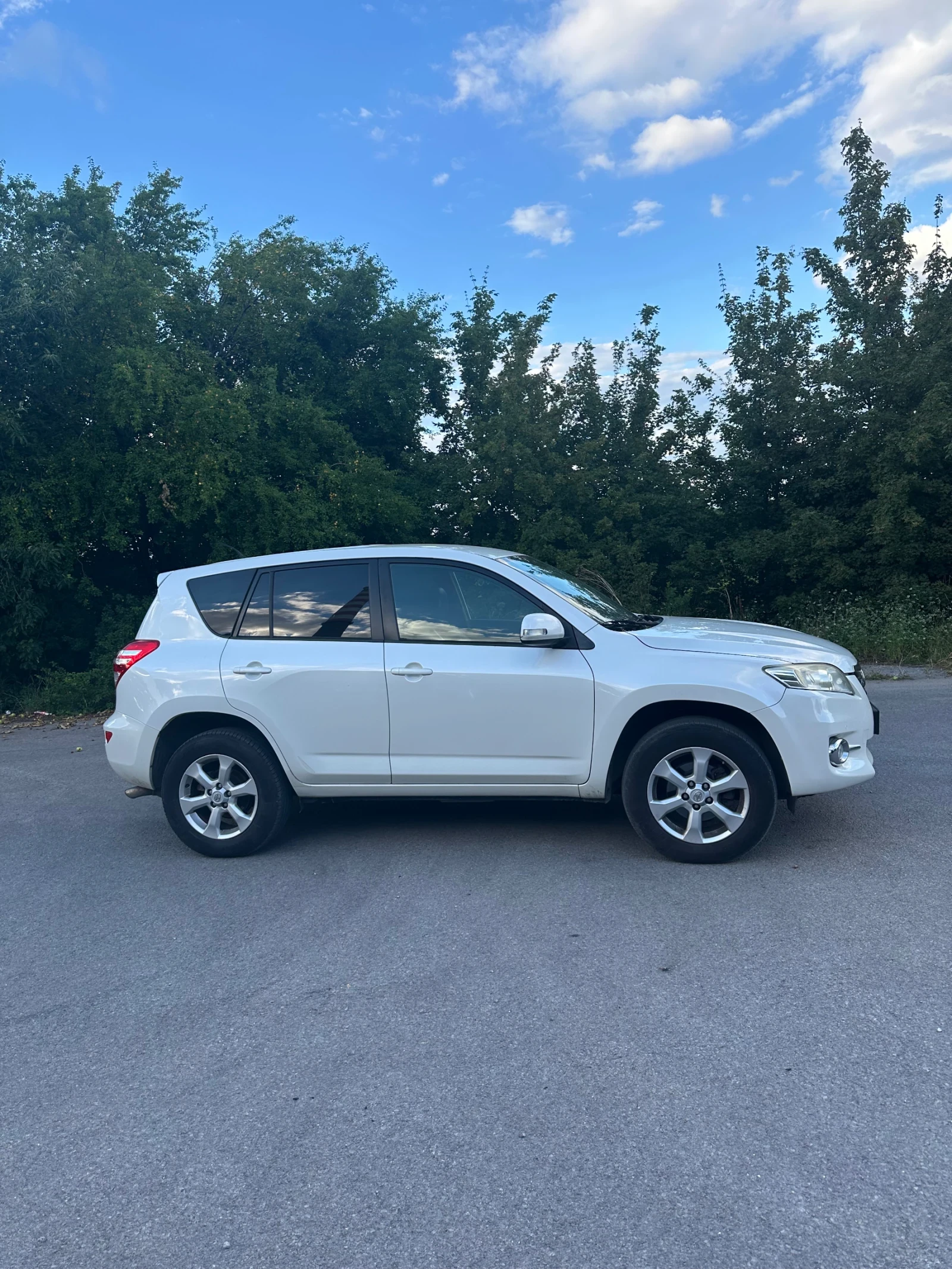 Toyota Rav4, снимка 6 - Автомобили и джипове - 55267711