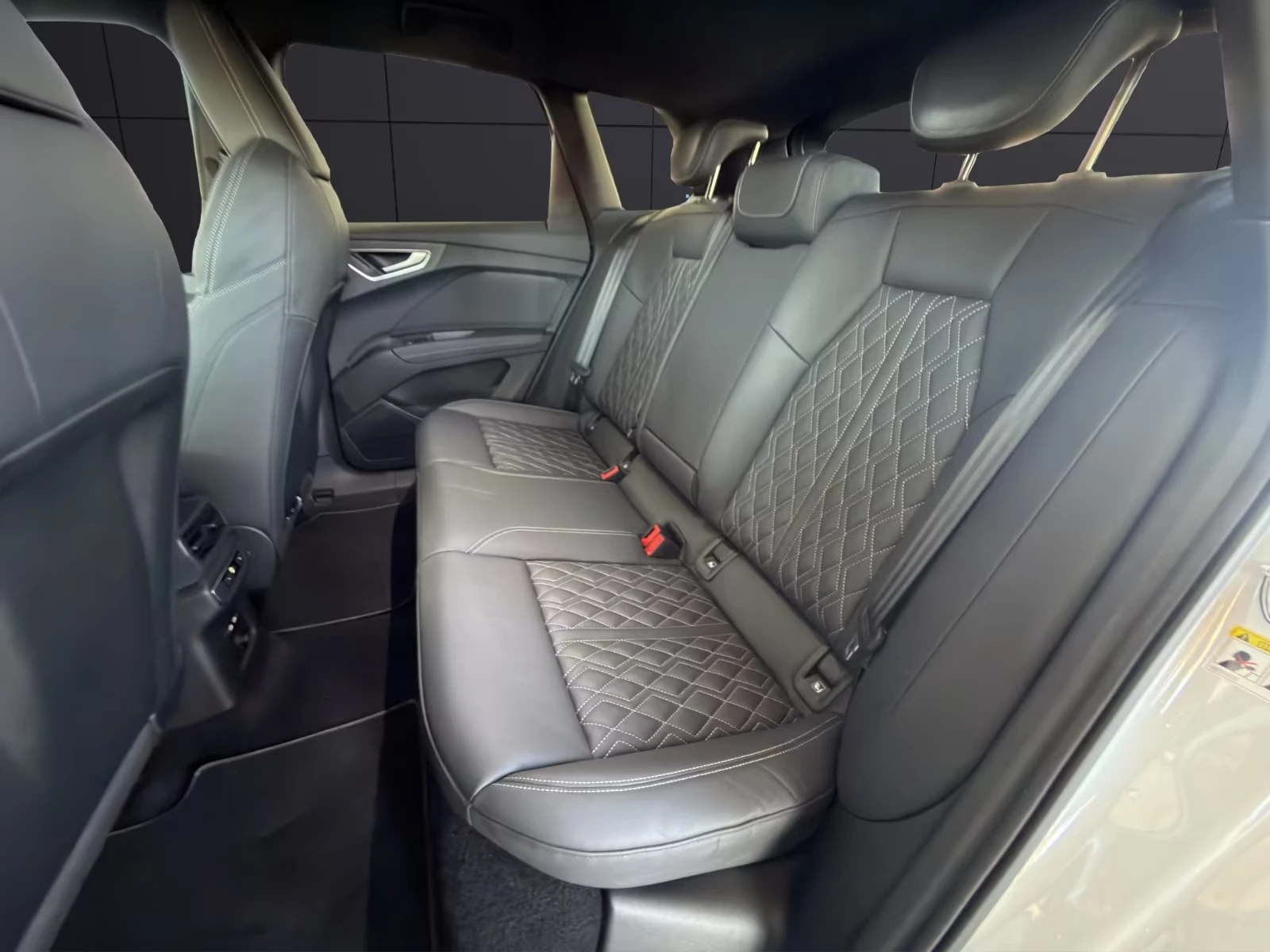 Audi Q4 E-TRON 45/2xS LINE/265HP/MATRIX/4x4/SONOS/CAM/316h | Mobile.bg � ����������� 13