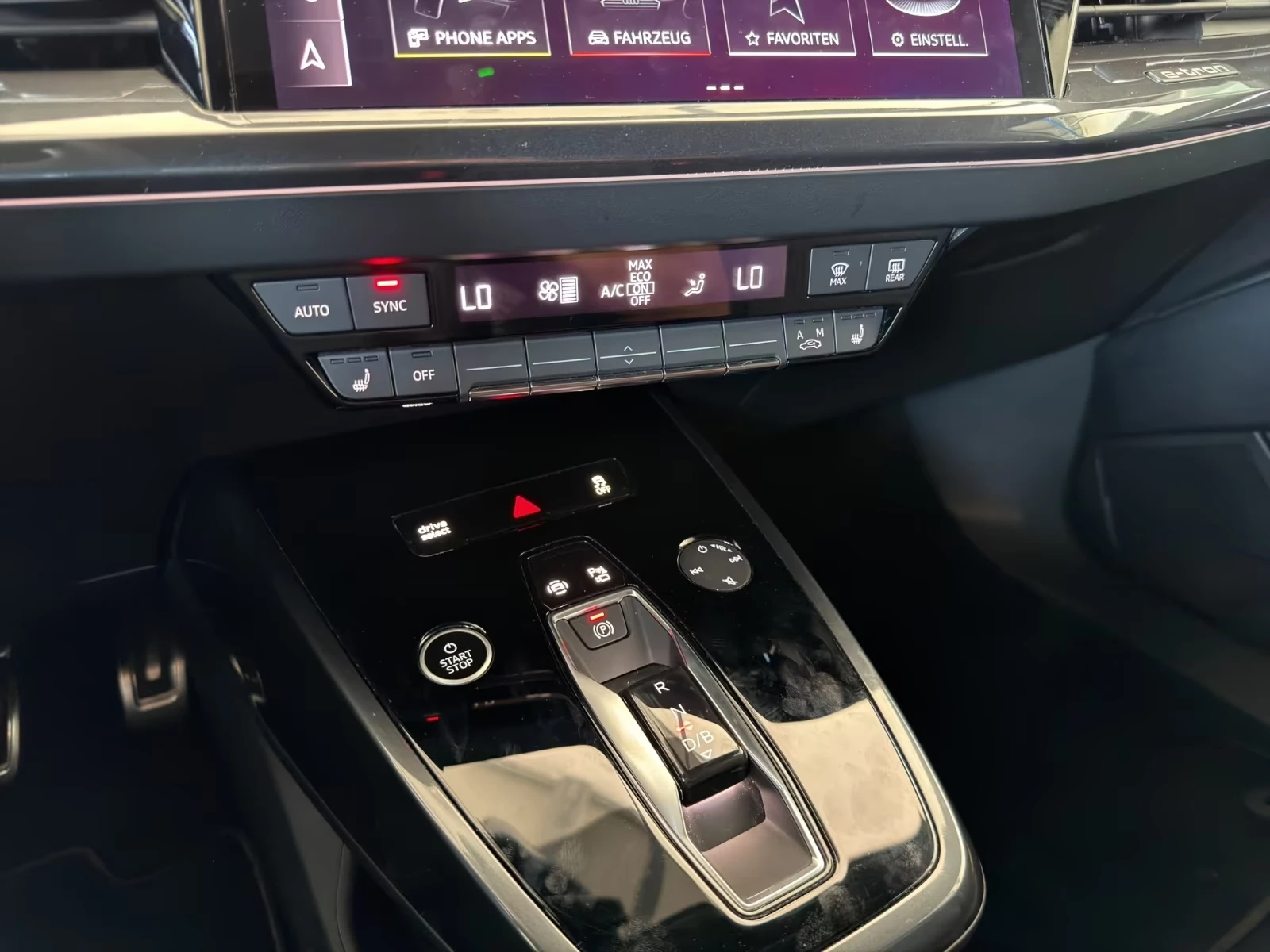 Audi Q4 E-TRON 45/2xS LINE/265HP/MATRIX/4x4/SONOS/CAM/316h | Mobile.bg � ����������� 14