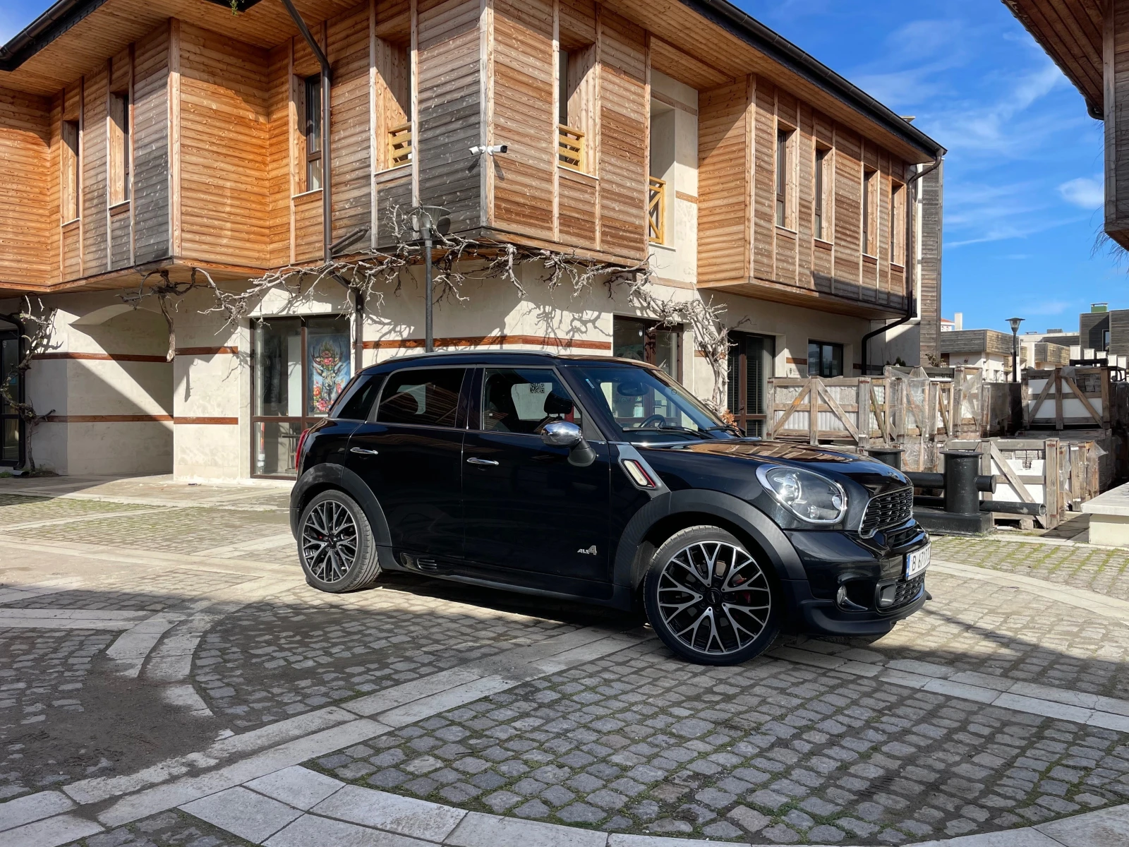 Mini Countryman John Cooper Works ALL4, снимка 3 - Автомобили и джипове - 55577926