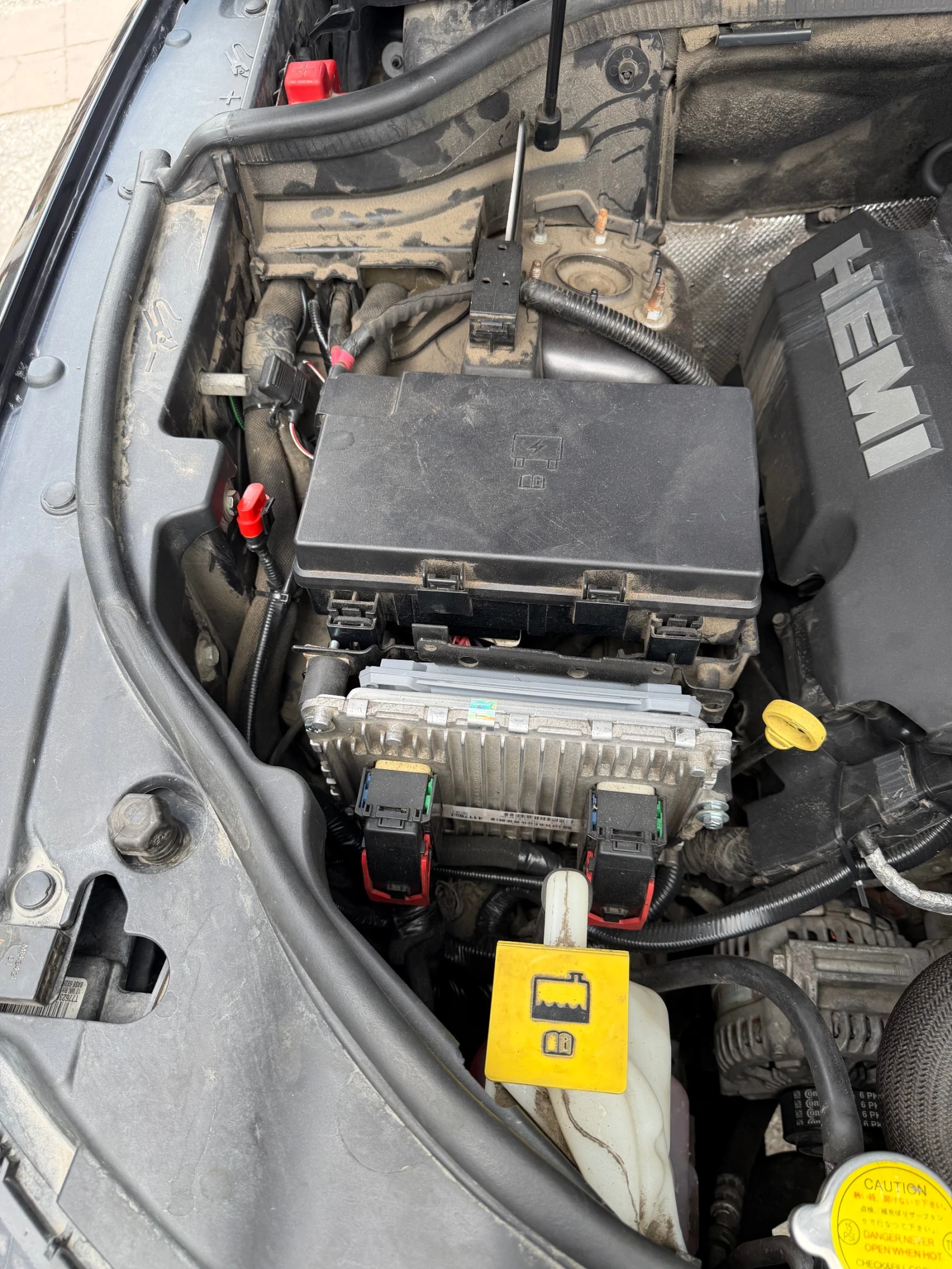 Jeep Grand cherokee 5.7 HEMI WK2, снимка 11 - Автомобили и джипове - 55578521