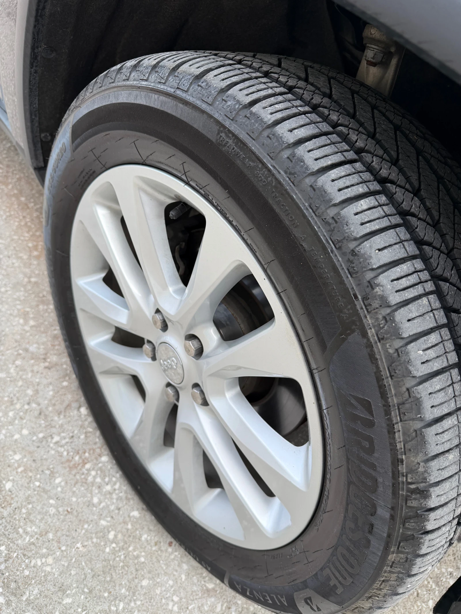 Jeep Grand cherokee 5.7 HEMI WK2, снимка 7 - Автомобили и джипове - 55578521