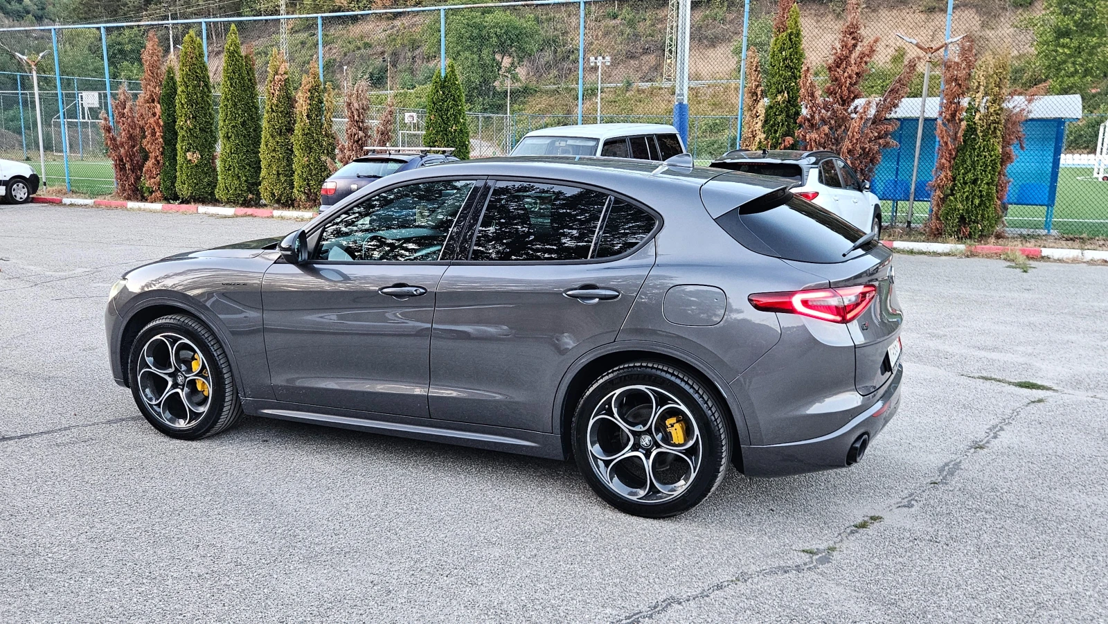 Alfa Romeo Stelvio 2.2 JTDM AVTOMAT/KOJA/NAVIG/Q4/VOLOCE, снимка 3 - Автомобили и джипове - 55936580