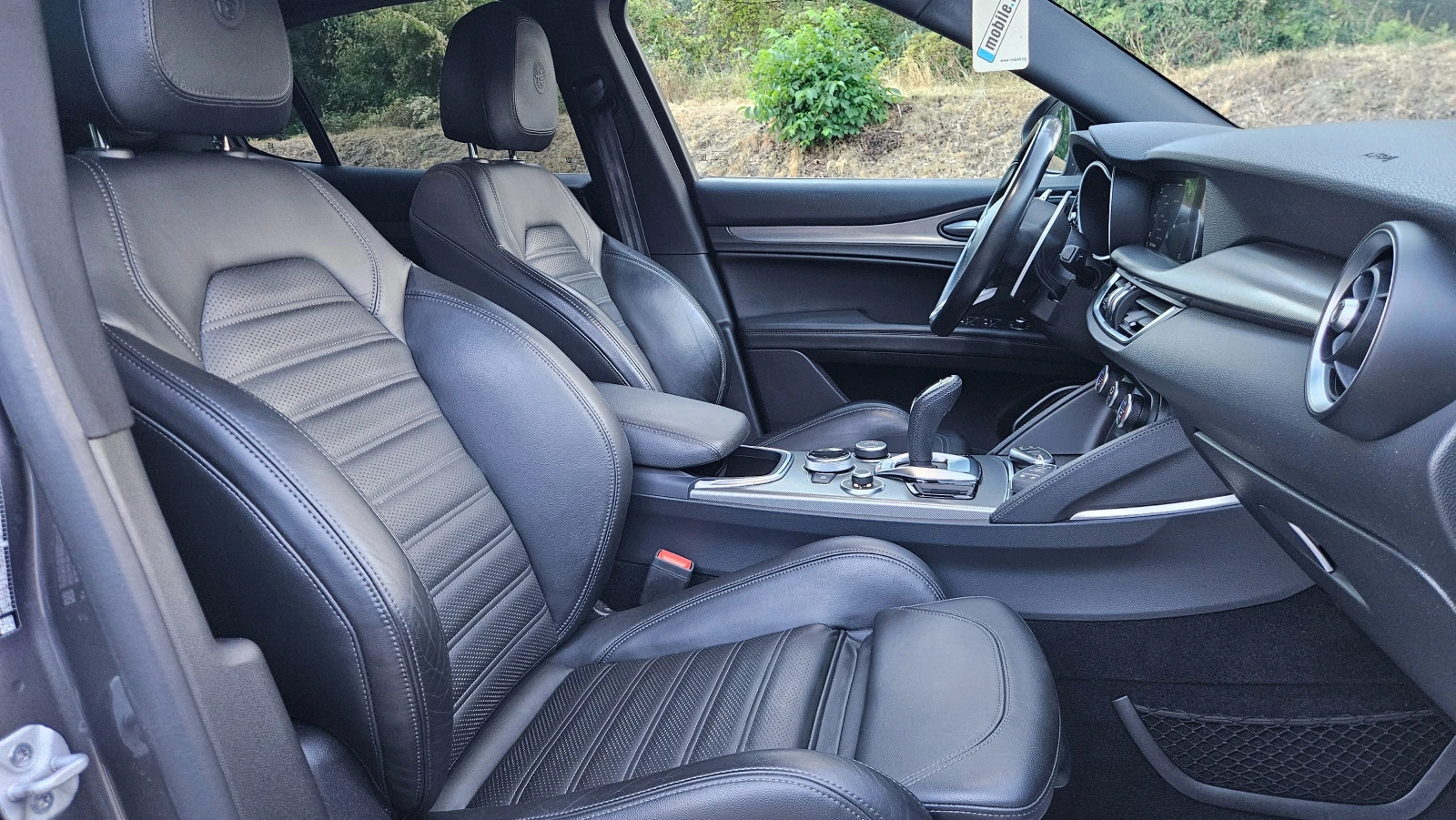 Alfa Romeo Stelvio 2.2 JTDM AVTOMAT/KOJA/NAVIG/Q4/VOLOCE, снимка 12 - Автомобили и джипове - 55936580