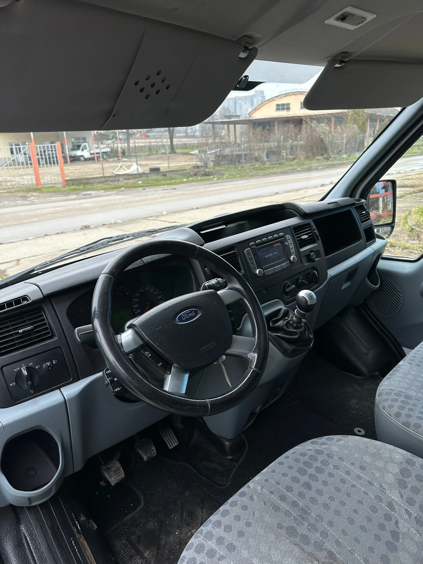 Ford Transit 2198 - изображение 10