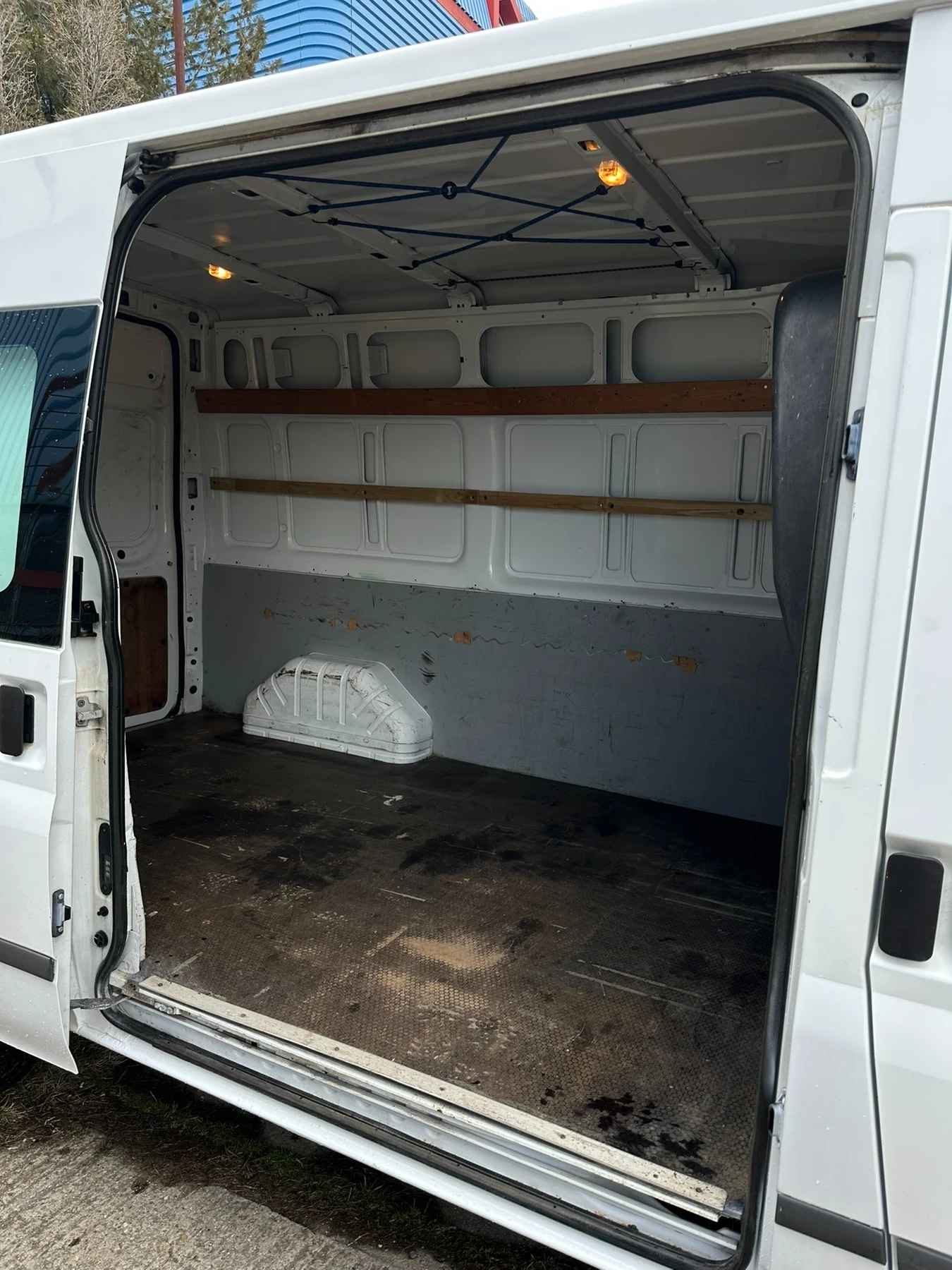 Ford Transit 2198 - изображение 8