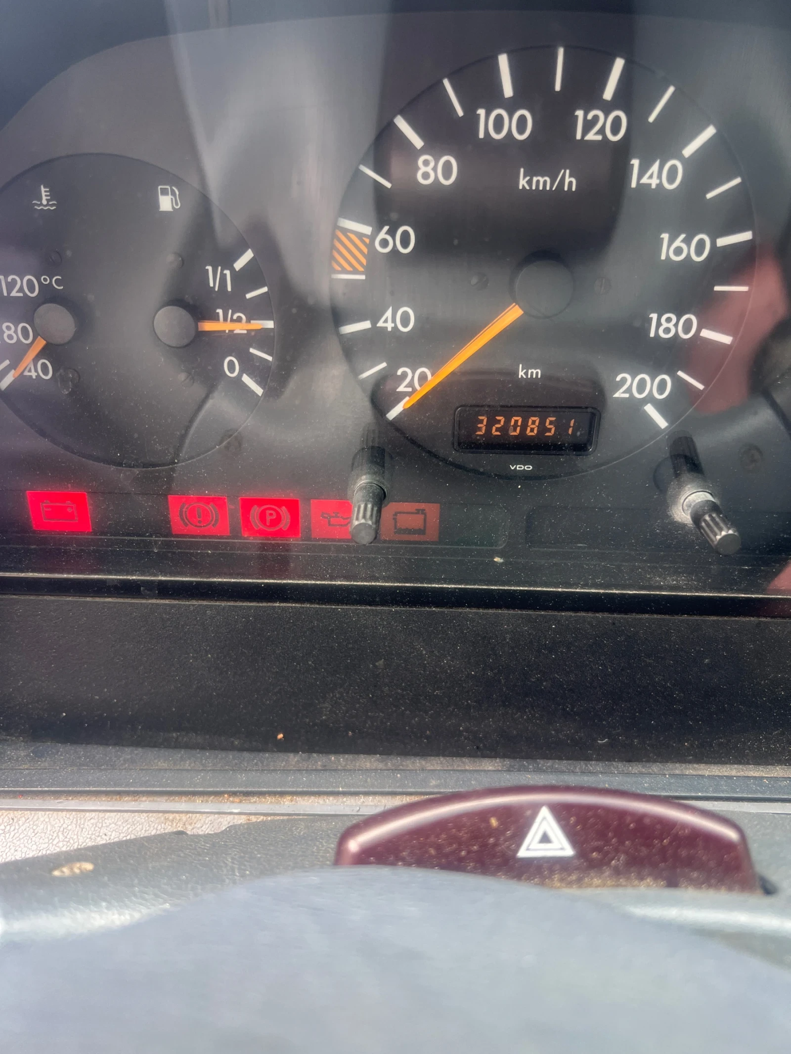 Mercedes-Benz 212 214, снимка 3 - Бусове и автобуси - 55336853