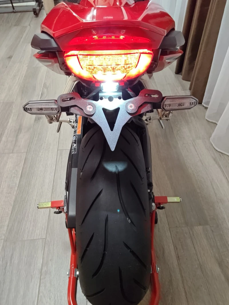 Honda Cbr ВИДЕО КЪМ ОБЯВАТА /AKRAPOVIC/K&N, снимка 6 - Мотоциклети и мототехника - 50104680