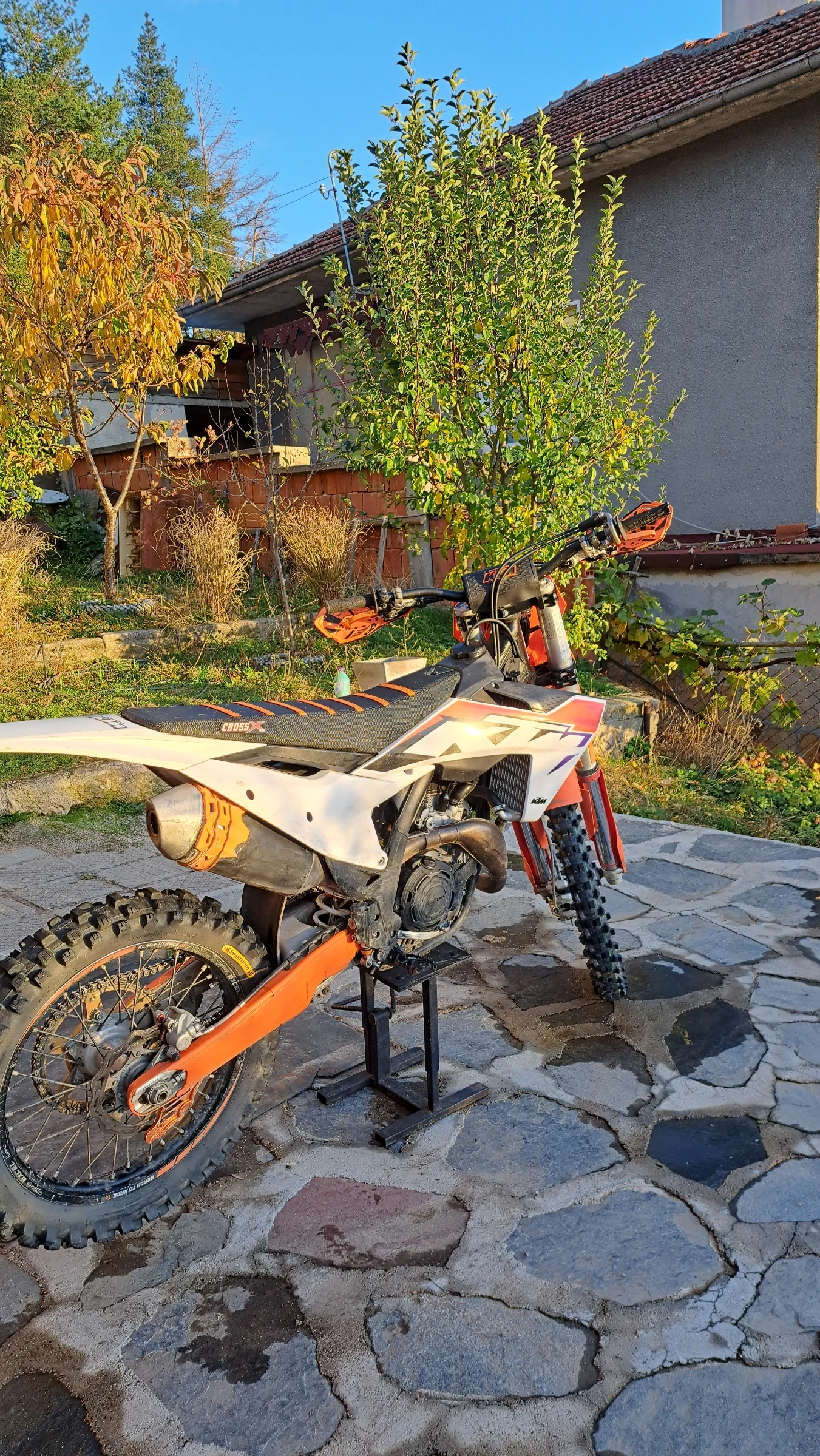 Ktm SX-F Мотора има 5 режима, заключваща предница WP - изображение 3