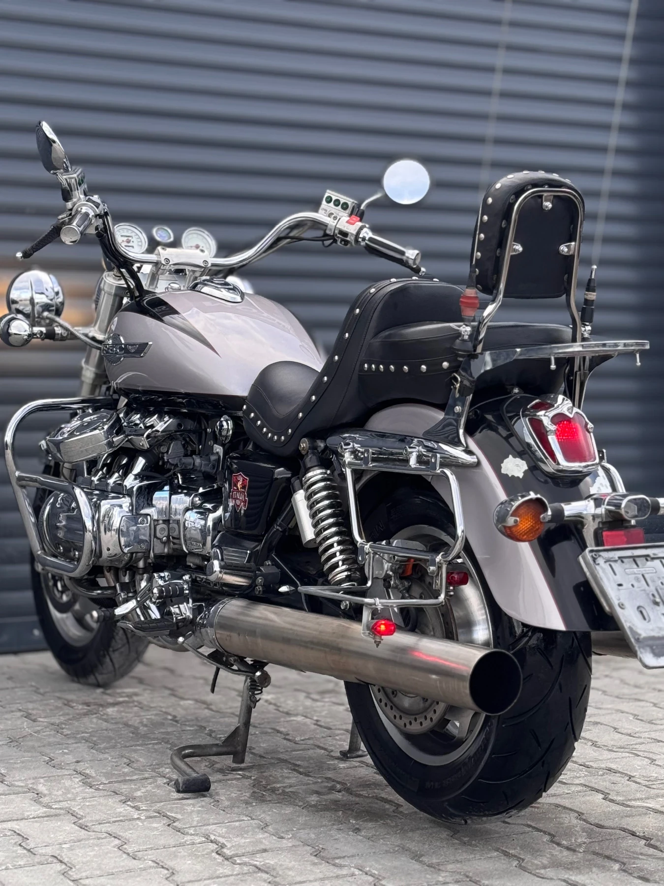 Honda Valkyrie БЕЗ АНАЛОГ НА ПАЗАРА! ДИСАГИ!, снимка 8 - Мотоциклети и мототехника - 53990644