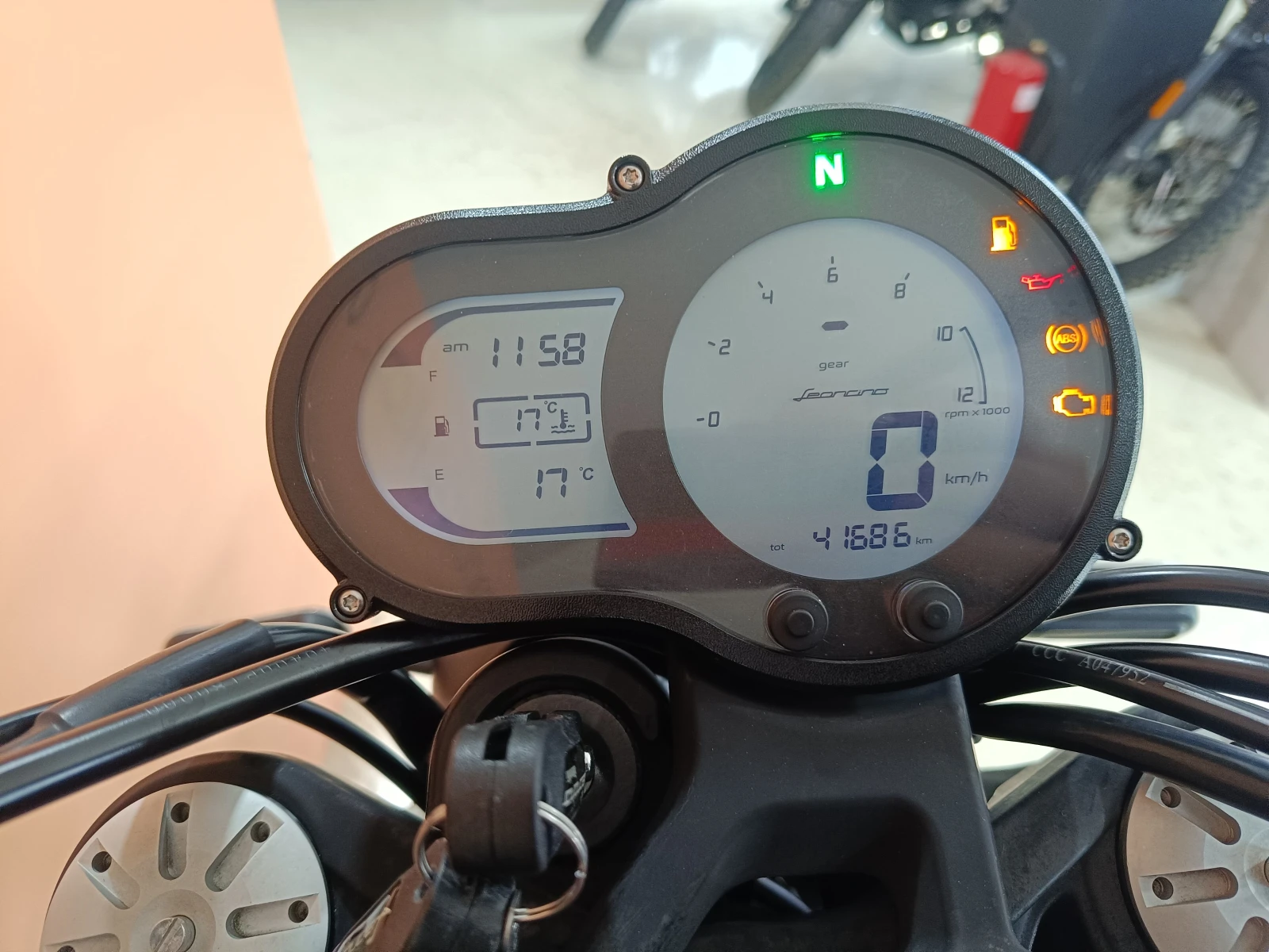 Benelli 500 LEONCINO 500 ABS LED, снимка 6 - Мотоциклети и мототехника - 54387418