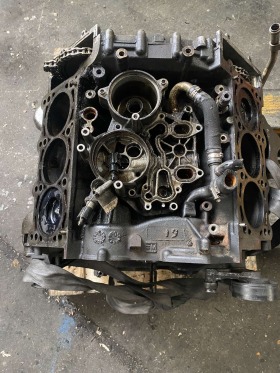 Двигател за Audi VW 3.0tdi - 240cv CAS, снимка 2 - Части - 40594197