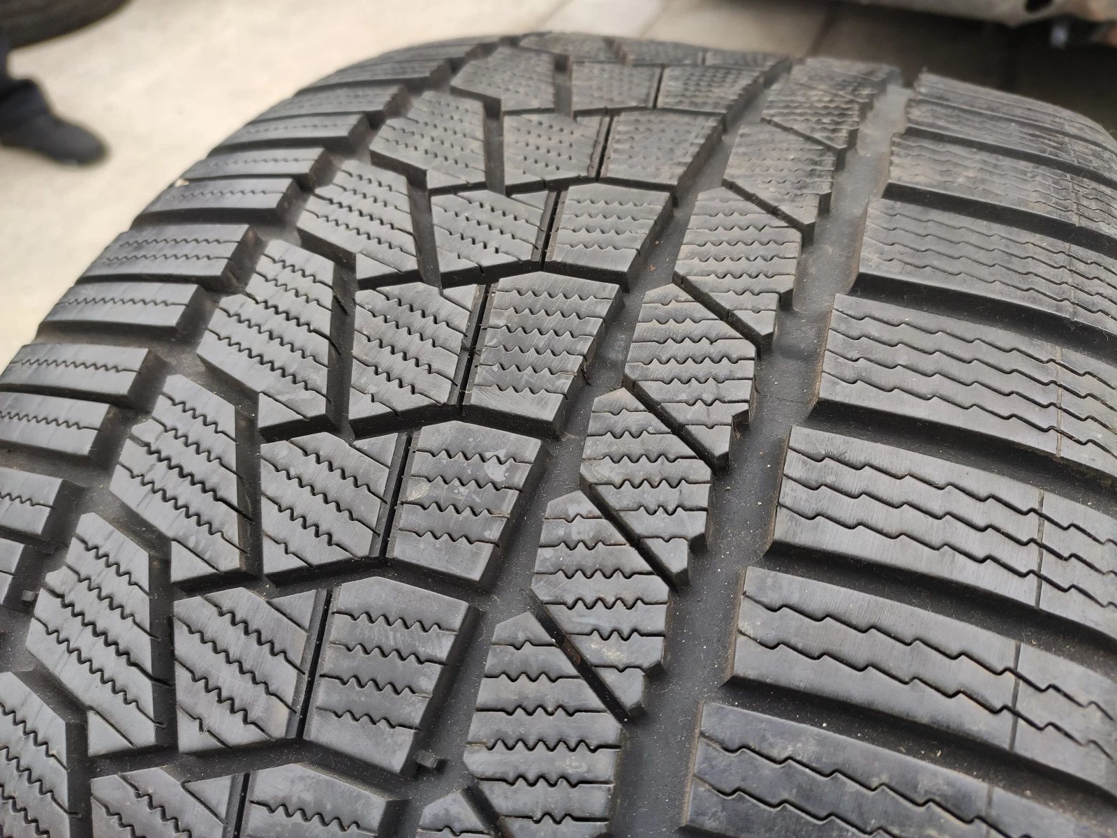  275/35R20 | Mobile.bg   4