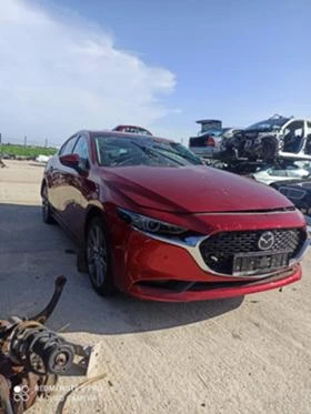 Mazda 3, снимка 1