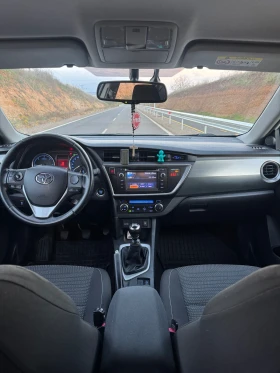 Toyota Auris 2.0 D4D keyless go  камера , снимка 10