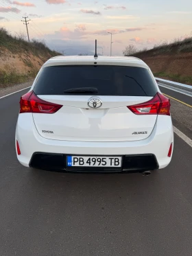 Toyota Auris 2.0 D4D keyless go  камера , снимка 6