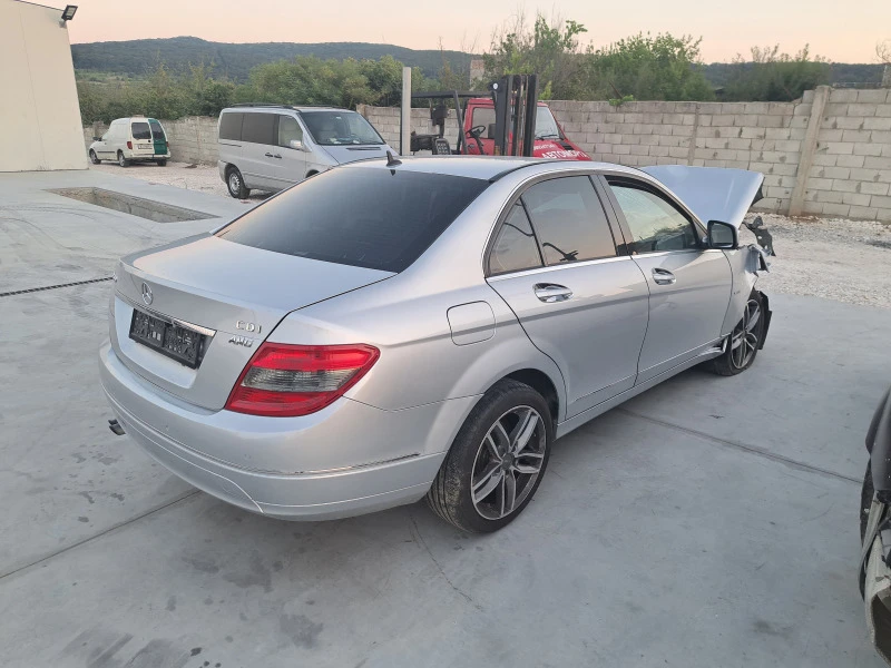 Mercedes-Benz C 200 C200 136 НА ЧАСТИ , снимка 3 - Автомобили и джипове - 48700677