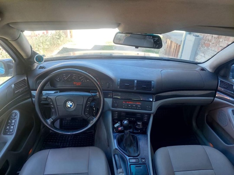 BMW 525, снимка 8 - Автомобили и джипове - 45640332