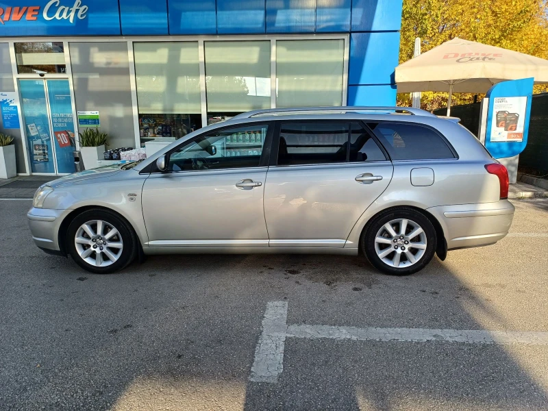 Toyota Avensis 2.2 177, снимка 5 - Автомобили и джипове - 47825079