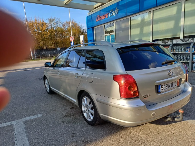 Toyota Avensis 2.2 177, снимка 6 - Автомобили и джипове - 47825079