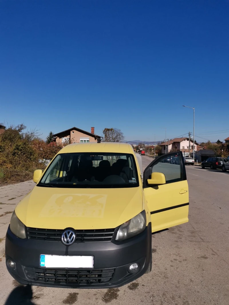 VW Caddy, снимка 3 - Автомобили и джипове - 47994664