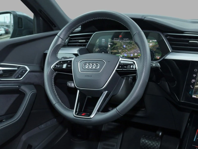 Audi E-Tron S Sportback Quattro = Black Optics= Гаранция, снимка 7 - Автомобили и джипове - 48157696