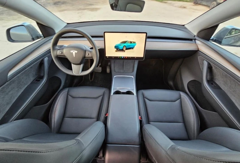 Tesla Model Y Performnace Като Нова, снимка 12 - Автомобили и джипове - 49937823