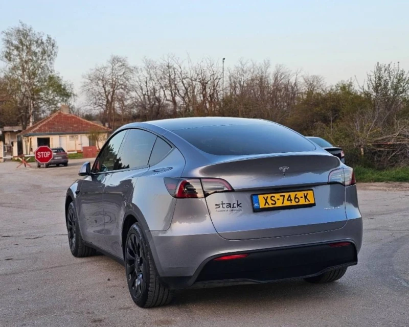 Tesla Model Y Performnace Като Нова, снимка 3 - Автомобили и джипове - 49937823