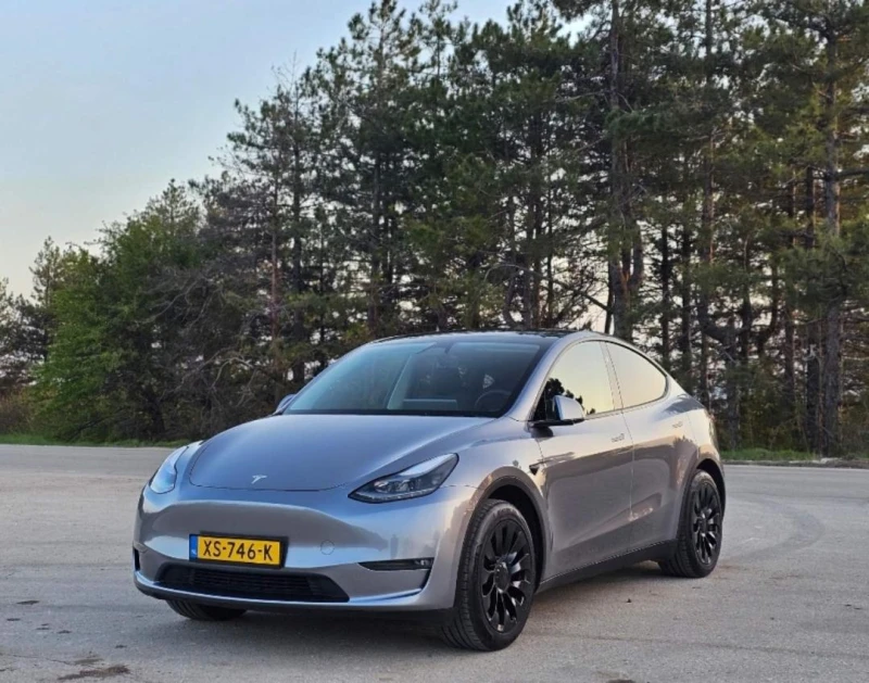 Tesla Model Y Performnace Като Нова, снимка 10 - Автомобили и джипове - 49937823