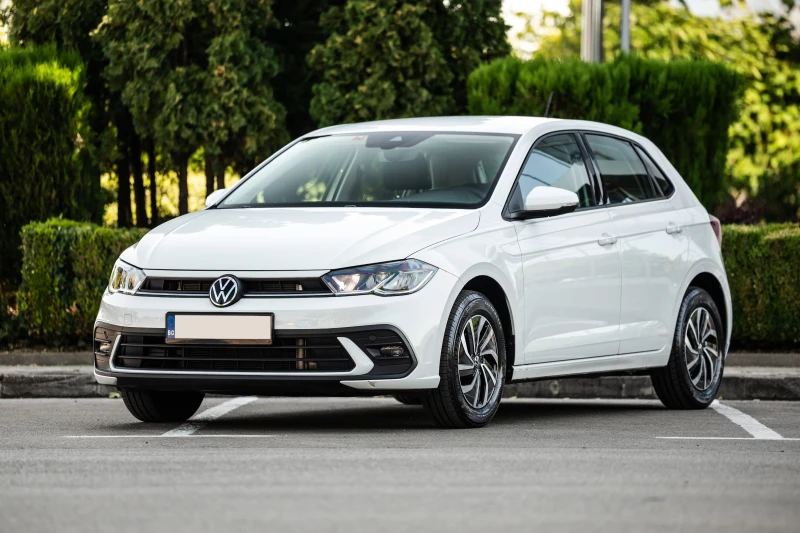 VW Polo 1.0 АВТОМАТИК, снимка 4 - Автомобили и джипове - 52126145