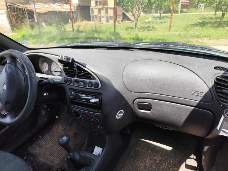Ford Fiesta, снимка 16 - Автомобили и джипове - 52340021