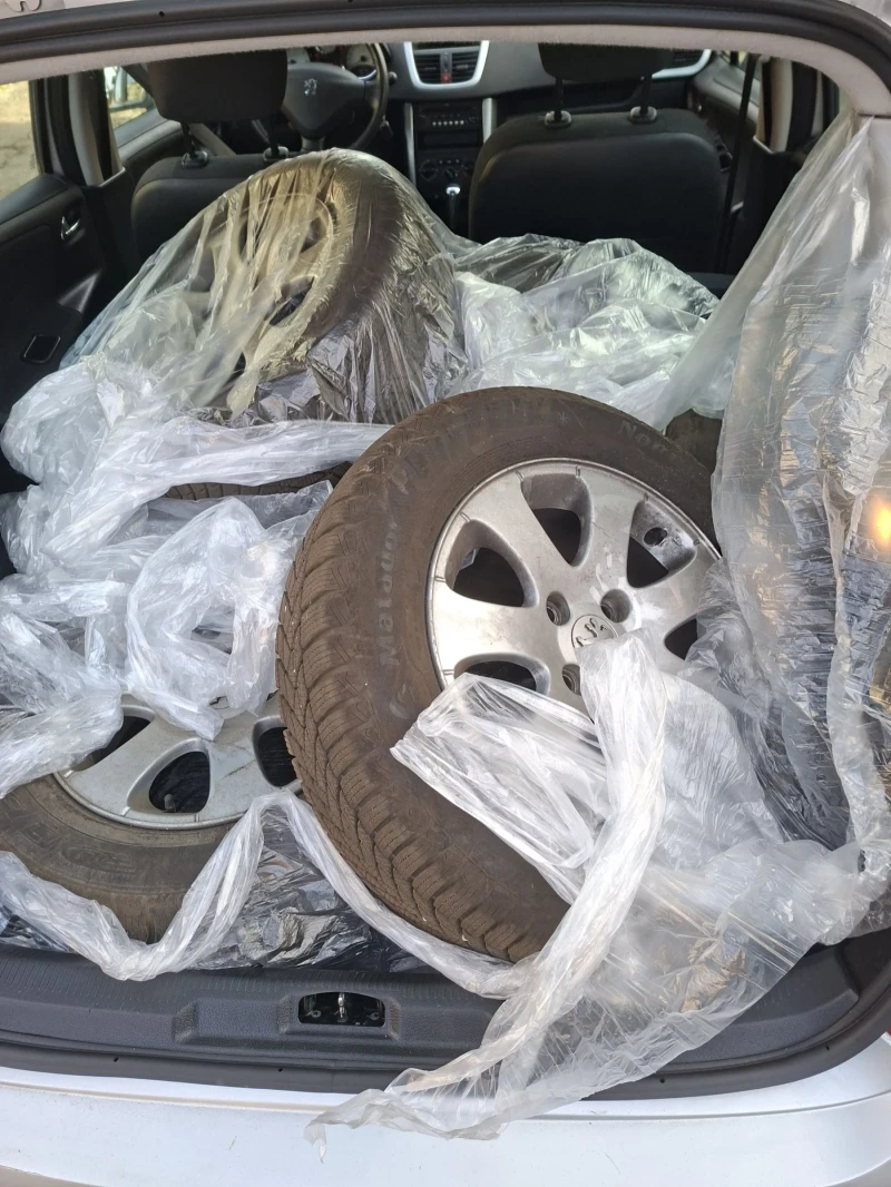 Peugeot 207, снимка 7 - Автомобили и джипове - 52724201