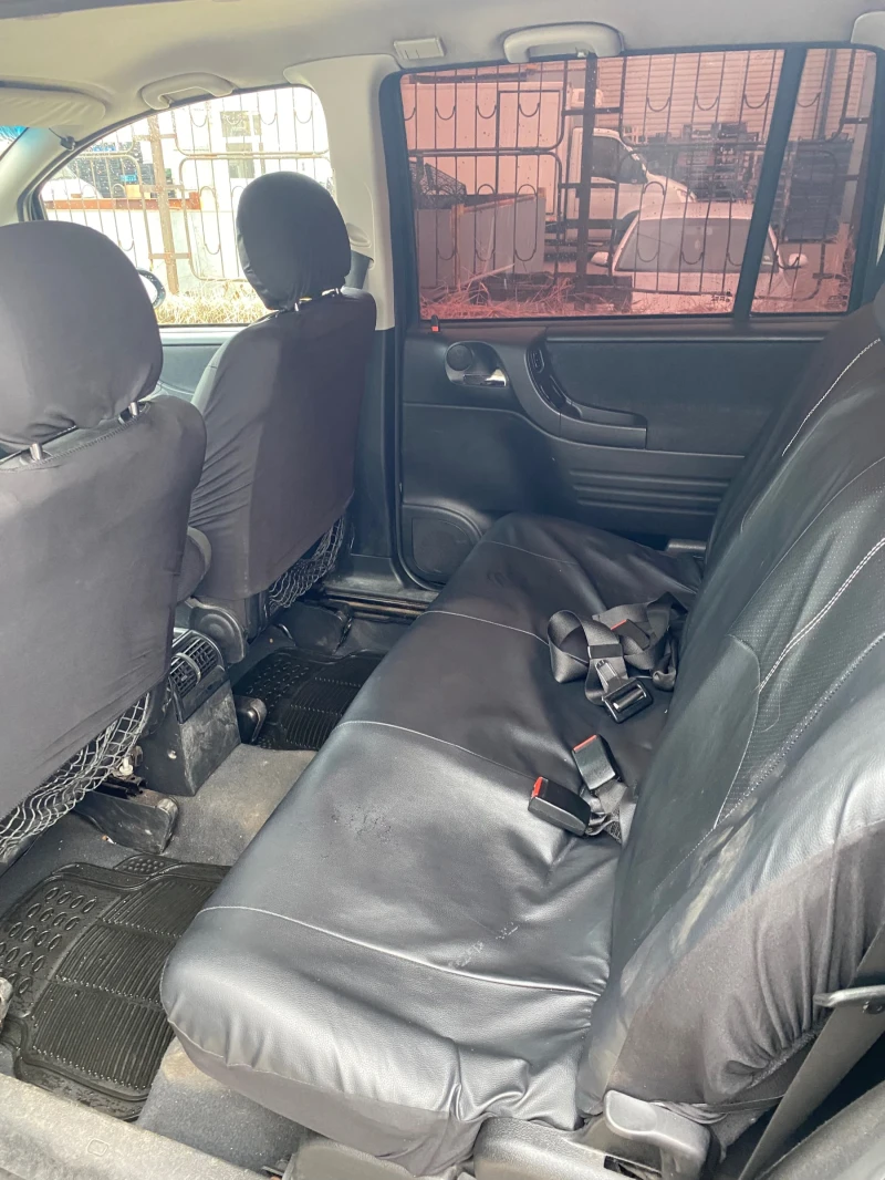 Opel Zafira 1.8 16V, снимка 6 - Автомобили и джипове - 52791600
