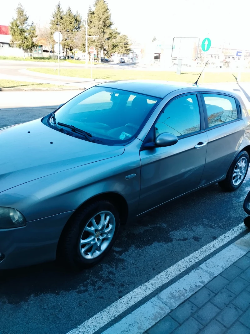 Alfa Romeo 147 JTDm, снимка 4 - Автомобили и джипове - 52935578