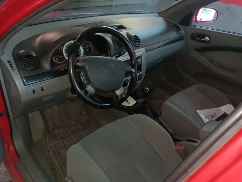 Chevrolet Lacetti 1.6 газ бензин , снимка 9 - Автомобили и джипове - 52967378