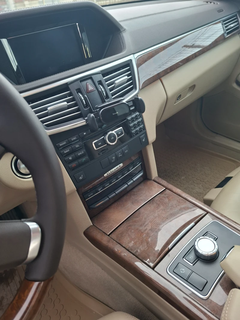 Mercedes-Benz E 350 CDI, снимка 9 - Автомобили и джипове - 52975255