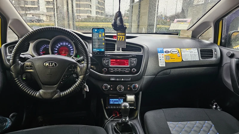 Kia Ceed Готова за Работа!!, снимка 9 - Автомобили и джипове - 53277540