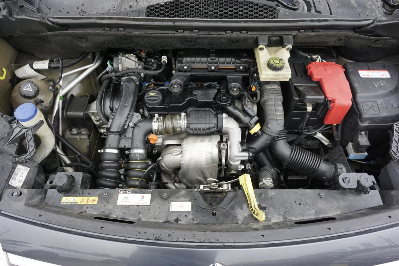 Citroen Berlingo 1.6/Automatik/Multispace, снимка 15 - Автомобили и джипове - 53380659