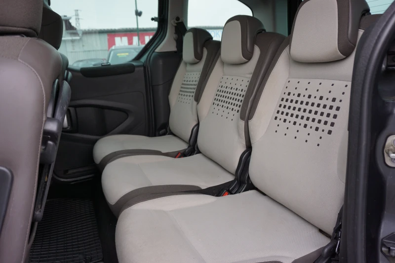 Citroen Berlingo 1.6/Automatik/Multispace, снимка 10 - Автомобили и джипове - 53380659